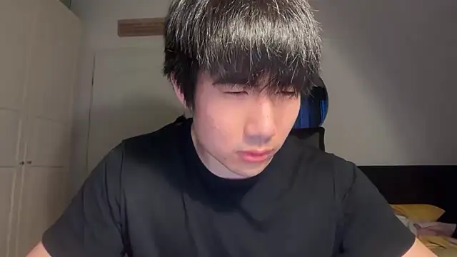 jungcock3210 online show from February 22, 2026, 4:05 pm