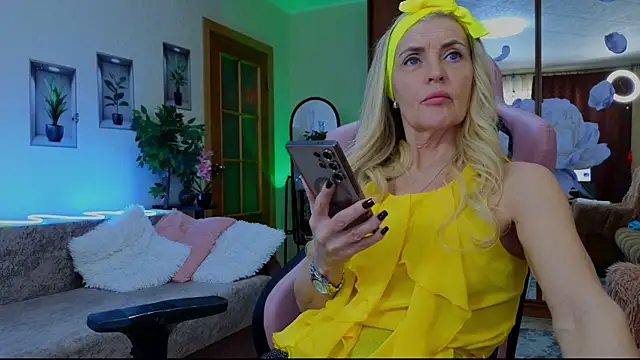 amelia blondy online show from February 5, 2025, 9:36 am