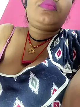 sexychutxxx7 online show from February 12, 2026, 3:18 pm