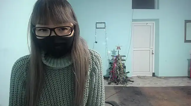 elllaaxx online show from January 5, 2025, 12:21 pm