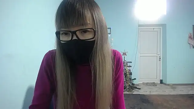 elllaaxx online show from February 3, 2025, 3:20 am