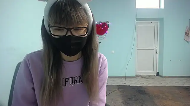 elllaaxx online show from February 16, 2025, 3:37 am