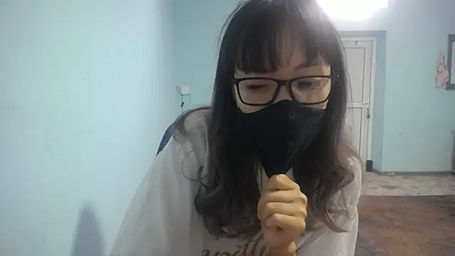 elllaaxx online show from September 12, 2025, 3:50 am