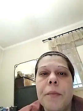 Lucia8600 online show from January 9, 2025, 4:06 pm