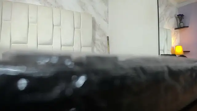 Naughty Kittenm online show from February 14, 2025, 10:49 am