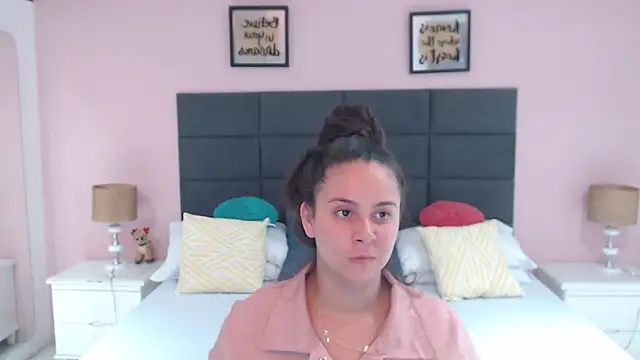 MadisonJenner online show from January 11, 2025, 5:31 am