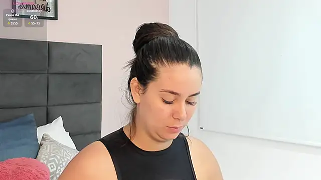 MadisonJenner online show from February 7, 2026, 11:58 am