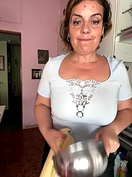 Snapshot of Sunbelxx chatting on September 19, 2025, 8:49 am Sunbelxx online show from September 19, 2025, 8:49 am