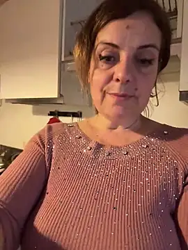 Snapshot of Sunbelxx chatting on December 4, 2025, 9:29 am Sunbelxx online show from December 4, 2025, 9:29 am