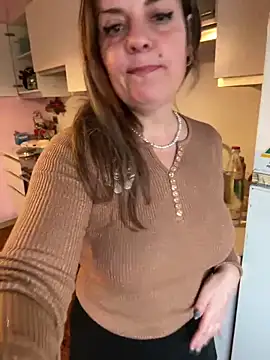 Snapshot of Sunbelxx chatting on February 2, 2026, 9:30 am Sunbelxx online show from February 2, 2026, 9:30 am