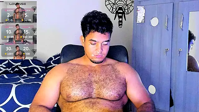 Snapshot of Big_furry_bear13 chatting on March 8, 2025, 6:43 am Big furry bear13 online show from March 8, 2025, 6:43 am