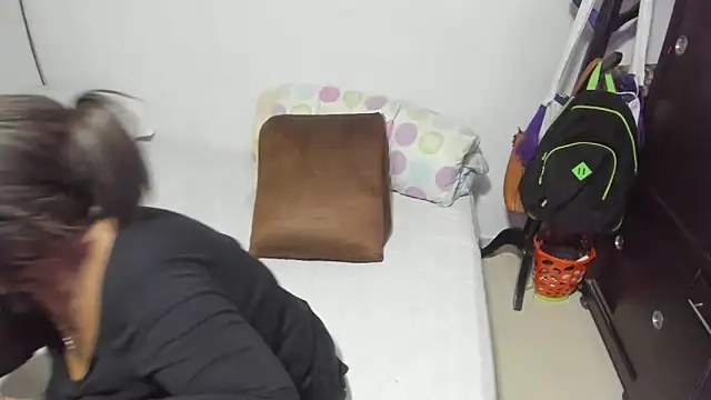 Snapshot of Mrs_mommy_ chatting on February 13, 2025, 8:13 pm Mrs mommy online show from February 13, 2025, 8:13 pm