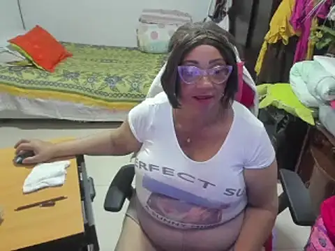 Snapshot of Mrs_mommy_ chatting on February 26, 2025, 5:17 pm Mrs mommy online show from February 26, 2025, 5:17 pm