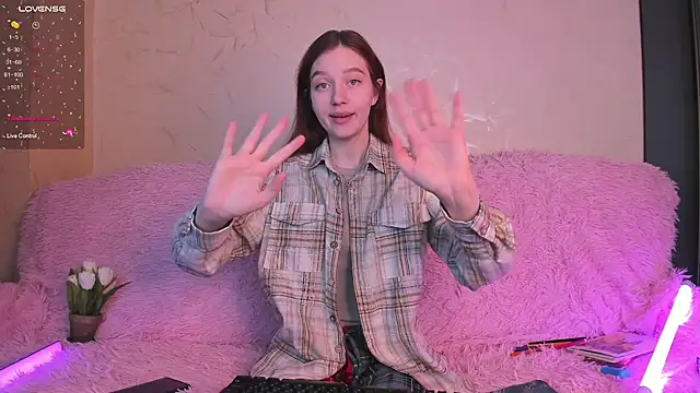 Ksuhesa online show from February 28, 2025, 7:05 am