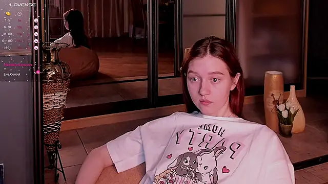 Ksuhesa online show from March 7, 2025, 1:40 pm