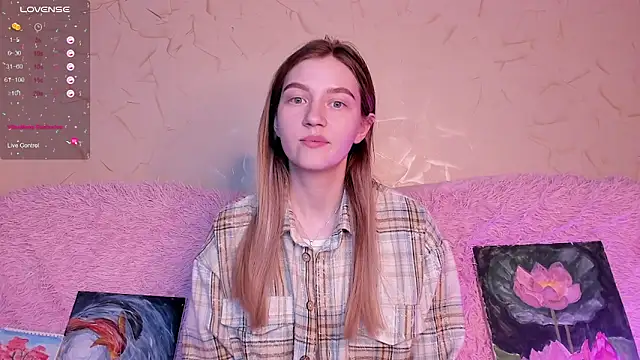 Ksuhesa online show from March 17, 2025, 4:43 pm