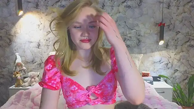 Snapshot of Aurora_Golden1 chatting on January 19, 2026, 4:22 pm Aurora Golden1 online show from January 19, 2026, 4:22 pm