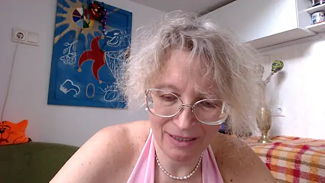 Zosya1111 online show from January 12, 2025, 12:01 pm