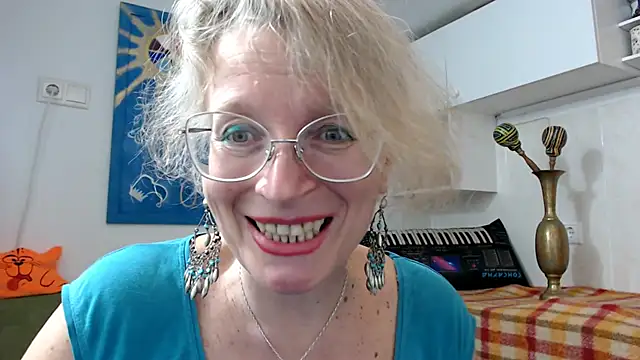 Zosya1111 online show from January 19, 2025, 5:18 pm