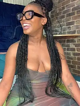 Snapshot of Ass-Queen chatting on September 11, 2025, 7:25 pm Ass-Queen online show from September 11, 2025, 7:25 pm