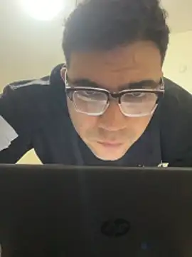 Snapshot of Apobaba077 chatting on March 10, 2026, 8:25 pm Apobaba077 online show from March 10, 2026, 8:25 pm