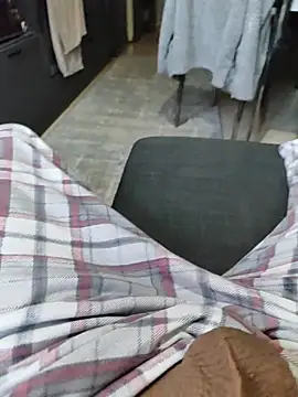 ertance40 online show from November 14, 2025, 5:39 am