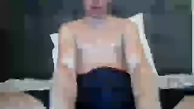 Snapshot of AvarageEuropeGuy chatting on September 17, 2025, 7:10 am AvarageEuropeGuy online show from September 17, 2025, 7:10 am