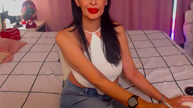 shannon4u online show from December 10, 2024, 11:19 pm