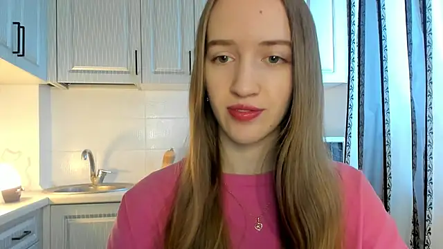 Snapshot of leslie_my_lovee chatting on December 14, 2025, 8:20 am leslie my lovee online show from December 14, 2025, 8:20 am