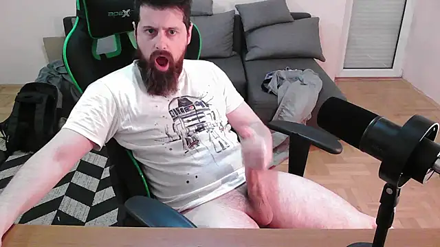 Snapshot of DickStaza chatting on January 25, 2025, 4:24 pm DickStaza online show from January 25, 2025, 4:24 pm