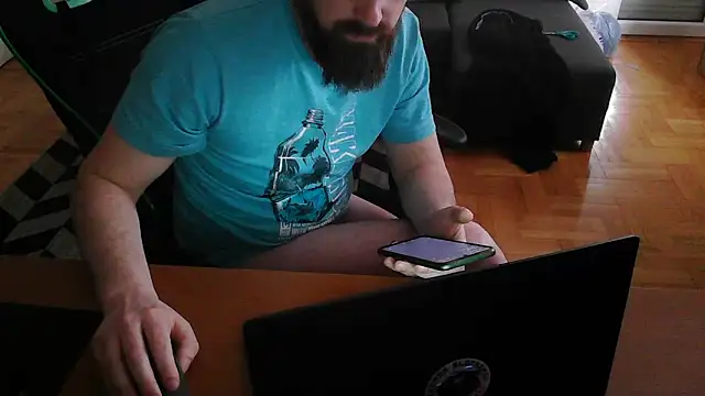 Snapshot of DickStaza chatting on March 3, 2025, 2:48 pm DickStaza online show from March 3, 2025, 2:48 pm