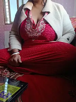 Snapshot of Ivy-09 chatting on January 8, 2026, 7:21 am Ivy-09 online show from January 8, 2026, 7:21 am