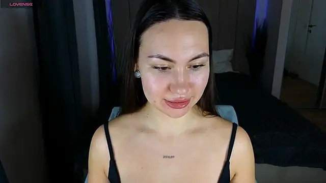 Snapshot of GIGI_BENNET chatting on December 5, 2024, 3:50 pm GIGI BENNET online show from December 5, 2024, 3:50 pm
