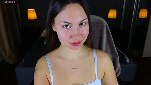 Snapshot of GIGI_BENNET chatting on December 20, 2024, 5:25 am GIGI BENNET online show from December 20, 2024, 5:25 am