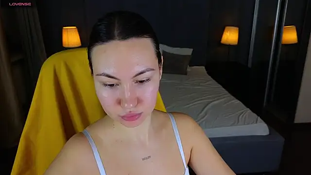 Snapshot of GIGI_BENNET chatting on December 27, 2024, 5:42 am GIGI BENNET online show from December 27, 2024, 5:42 am