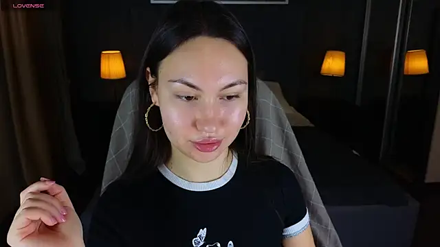 Snapshot of GIGI_BENNET chatting on December 29, 2024, 5:31 am GIGI BENNET online show from December 29, 2024, 5:31 am