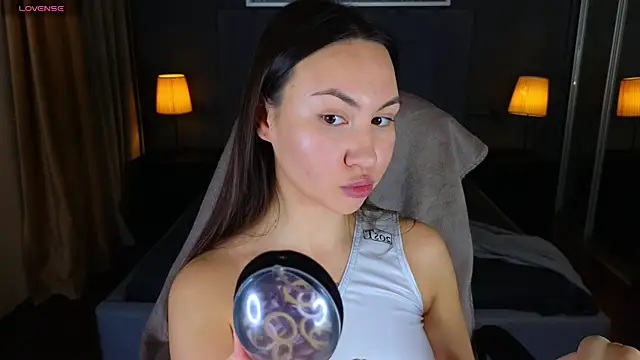 Snapshot of GIGI_BENNET chatting on January 6, 2025, 8:57 am GIGI BENNET online show from January 6, 2025, 8:57 am