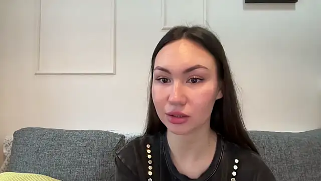 Snapshot of GIGI_BENNET chatting on March 8, 2025, 8:11 am GIGI BENNET online show from March 8, 2025, 8:11 am