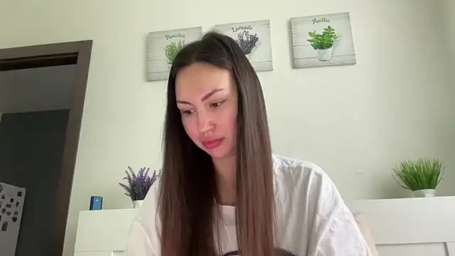 Snapshot of GIGI_BENNET chatting on October 2, 2025, 5:47 am GIGI BENNET online show from October 2, 2025, 5:47 am