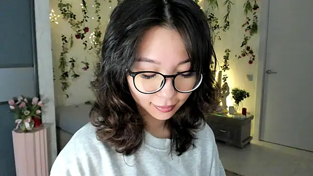 Snapshot of AgnieszkaBanana chatting on April 25, 2026, 1:19 am AgnieszkaBanana online show from April 25, 2026, 1:19 am