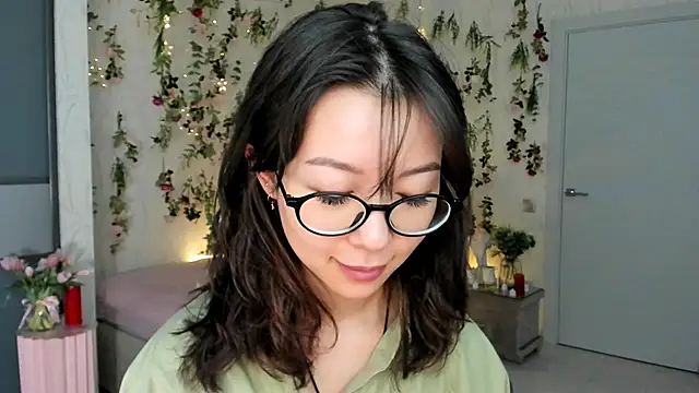 Snapshot of AgnieszkaBanana chatting on May 26, 2026, 4:08 am AgnieszkaBanana online show from May 26, 2026, 4:08 am