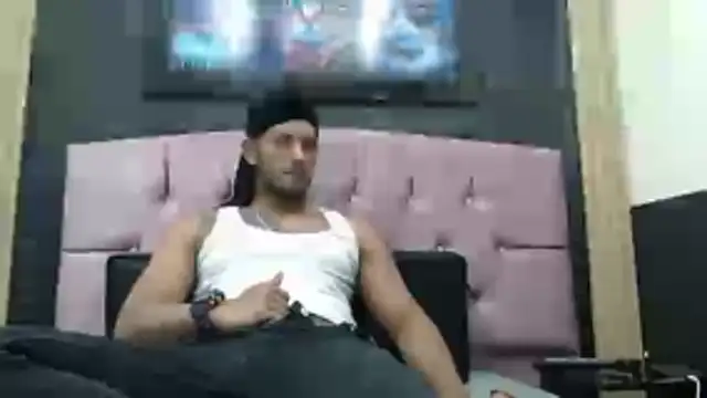 Snapshot of Chris_Dick23 chatting on November 12, 2025, 5:41 am Chris Dick23 online show from November 12, 2025, 5:41 am