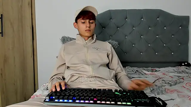 Snapshot of benavides_anthony chatting on March 1, 2025, 8:56 am benavides anthony online show from March 1, 2025, 8:56 am