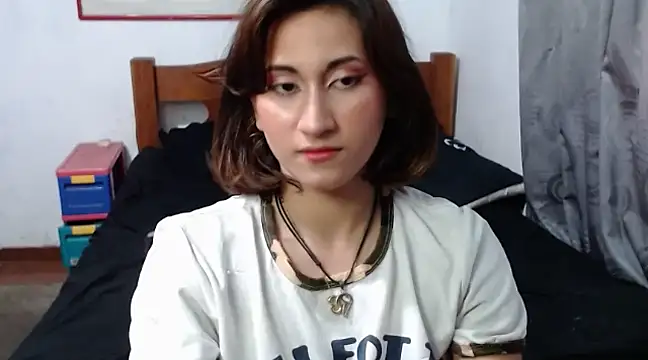 Snapshot of LadyMilk003 chatting on February 12, 2025, 3:38 pm LadyMilk003 online show from February 12, 2025, 3:38 pm
