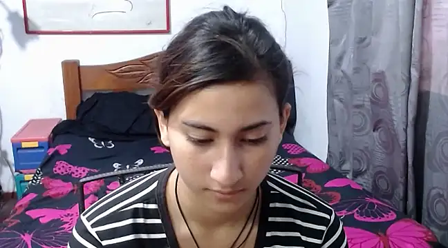 Snapshot of LadyMilk003 chatting on March 22, 2025, 2:14 pm LadyMilk003 online show from March 22, 2025, 2:14 pm