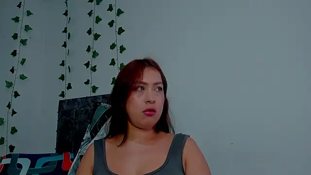 Miaa Garcia online show from October 15, 2025, 9:26 pm