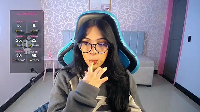 ninfa1 ch online show from February 10, 2025, 11:15 am