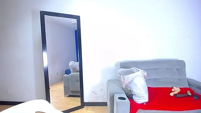 Snapshot of exotic_karmella chatting on February 19, 2026, 8:49 pm exotic karmella online show from February 19, 2026, 8:49 pm