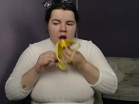 Snapshot of so_shy chatting on October 24, 2025, 6:32 am so shy online show from October 24, 2025, 6:32 am