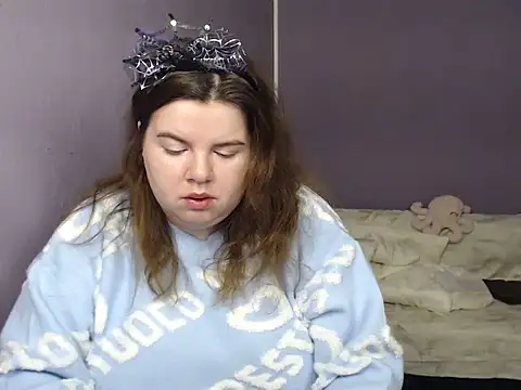 Snapshot of so_shy chatting on October 27, 2025, 7:34 am so shy online show from October 27, 2025, 7:34 am